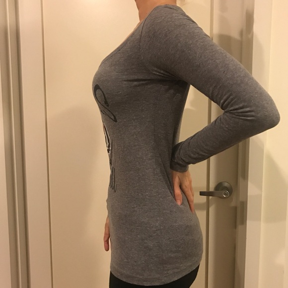 🐯NWT • BENGALS NFL FOOTBALL LONG SLEEVE TSHIRT - Picture 2 of 4